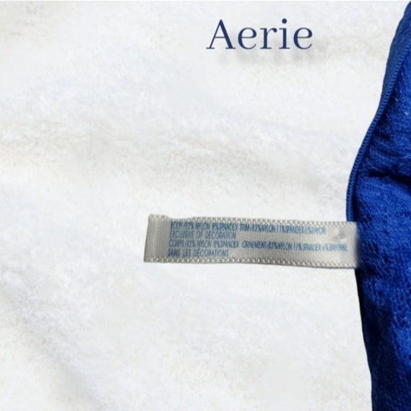 BUNDLE Aerie Flutter Lace Lengerie Thongs- XS - Picture 9 of 9